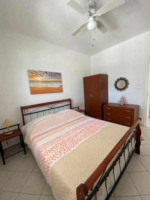 Milithos Apartments 2 Adamantas  ภายนอก รูปภาพ